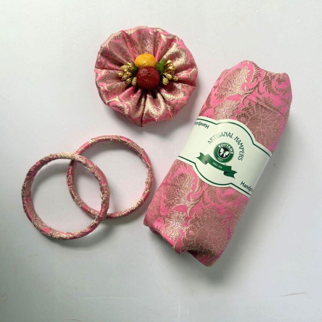 Brocade Thamboolam