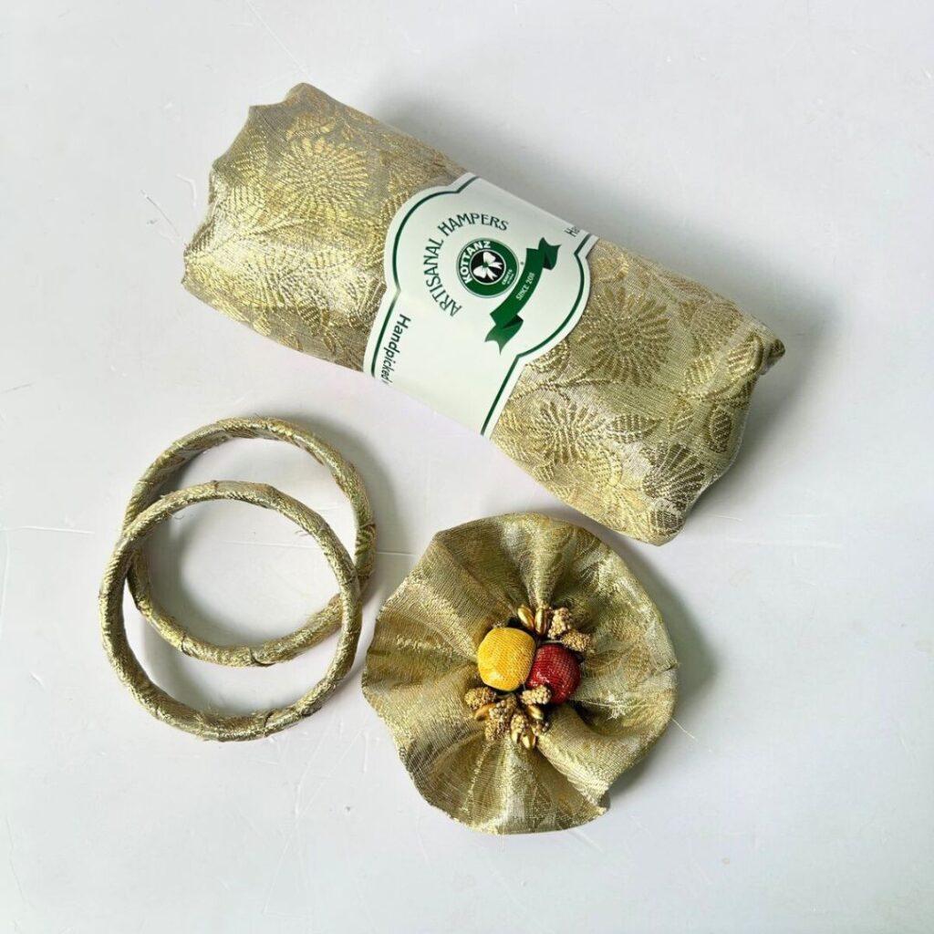 Brocade Thamboolam